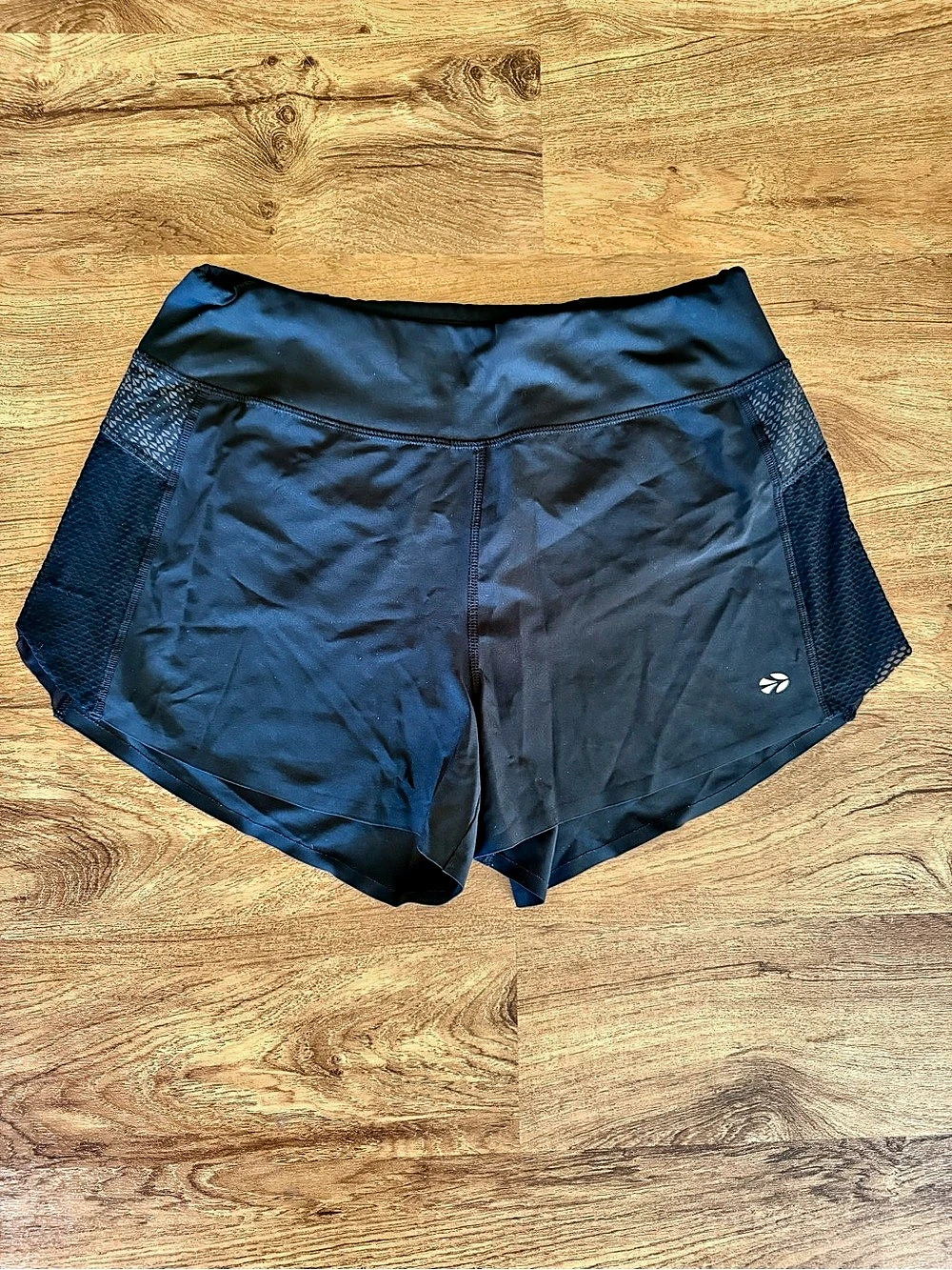 Golite Athletic Shorts in Black Size Medium